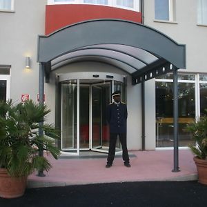 Hotel Formula Int. & Puravita Spa Розолина Exterior photo