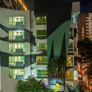 Rafflesia Serviced Apartments Дака Exterior photo
