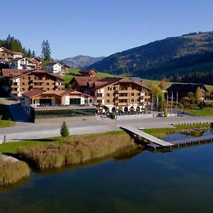 Hostellerie Am Schwarzsee Bad-Schwarzsee Exterior photo