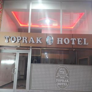 Toprak Hotel Ван Exterior photo