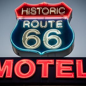 Historic Route 66 Motel Селигман Exterior photo