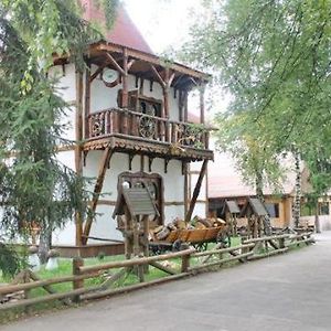 Комплекс Відпочинку "Колиба" Hotel Коростен Exterior photo