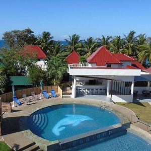 Phaidon Beach Resort Pandan Exterior photo