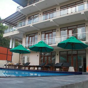 Sanu Lagoon Resort & Spa Тангале Exterior photo