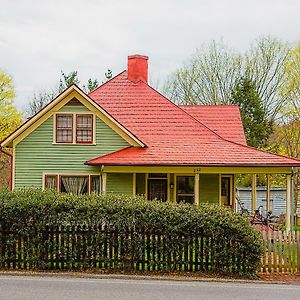 Jonesborough Bed And Breakfast Exterior photo