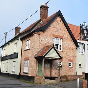 The Lord Nelson Bed & Breakfast Лоустофт Exterior photo