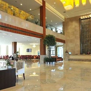 Yonghe Manor Resort Hotel Шаосин Interior photo