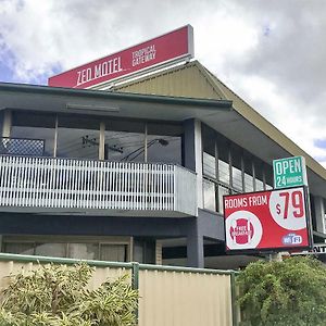 Zed Motels Tropical Gateway Рокхемптън Exterior photo