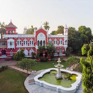 Madhav Bagh - Royal Heritage Stay Вадодара Exterior photo