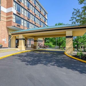 Aire Hotel Lebanon Hershey Exterior photo