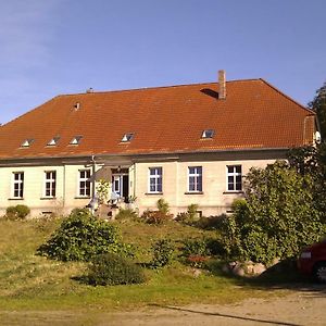 Gutshaus Alt-Jargenow Apartment Alt Jargenow Exterior photo