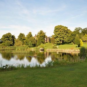 Carnell Country Estate Villa Hurlford Exterior photo