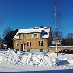 Firsthome Guesthouse Jakobstad Exterior photo