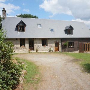 Maison Du Murphy Bed & Breakfast Sourdeval Exterior photo