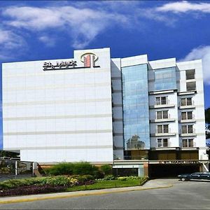 St Mark Hotel Cebu Exterior photo