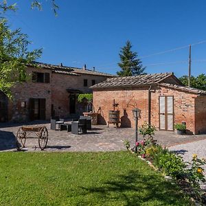 Borgo Terrosi Bed & Breakfast Синалунга Exterior photo