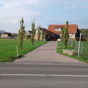 Gemutliche Ferienwohnung, Landlich Und Stadtnah, Ruhig Gelegen Rheda-Wiedenbrück Exterior photo