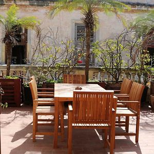 Casa Zenia Siglo V Havana Hotel Exterior photo