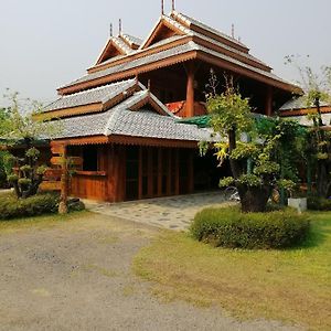Heanmaeloung Resort. Чиангмай Exterior photo