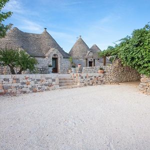 Trullo Siamese Villa Алберобело Exterior photo