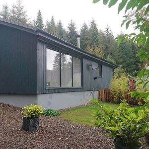 Loch Ness Highland Cottages With Partial Loch View Инвърмористън Exterior photo