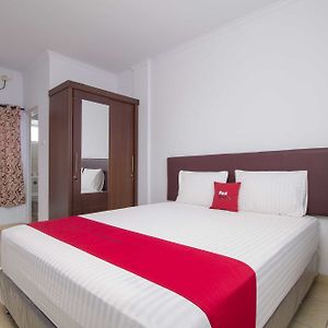 Reddoorz Near Siloam Karawaci 2 Hotel Тангеранг Exterior photo