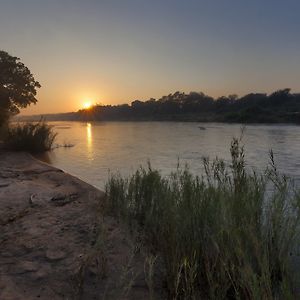 Kurhula Wildlife Lodge Ходспруит Exterior photo