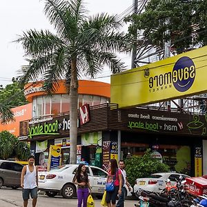 Mactan District Budgetel - Lapu Lapu Cebu Hotel Exterior photo