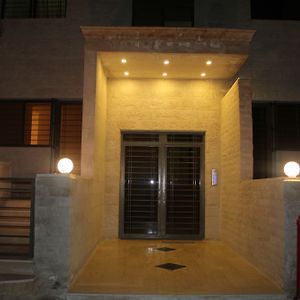 Faraseen Apartments 1 Аман Exterior photo