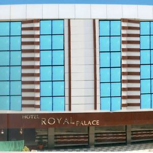 Hotel Royal Palace Порт Блеър Exterior photo