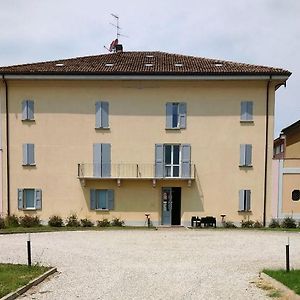 Villa Conti Zambonelli Сан Джовани ин Персичето Exterior photo
