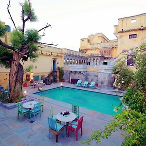 Ghanerao Royal Castle Ranakpur Hotel Exterior photo