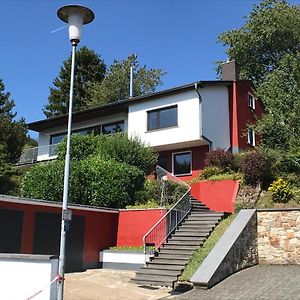 Villa Im Bongert - Tor Zum Nationalpark Eifel Хелентал Exterior photo