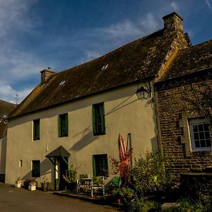 Auberge Le Canard Qui Rit Bed & Breakfast Plélauff Exterior photo