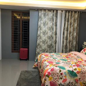 *3Br/*3Bath Fully Furnished Town House - Bicol Apartment Нага Exterior photo