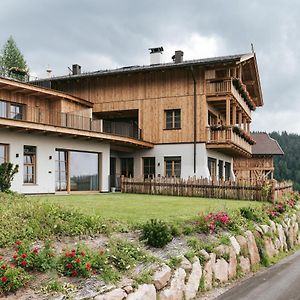 Lochbauer Villa Мелтина Exterior photo