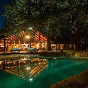 Thornybush Chapungu Luxury Tented Camp Villa Ходспруит Exterior photo