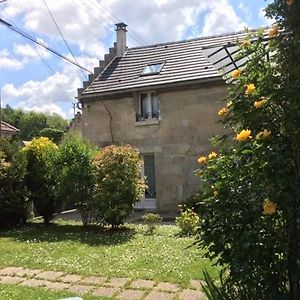 Chez Tatie Yvette Villa Cuise-la-Motte Exterior photo