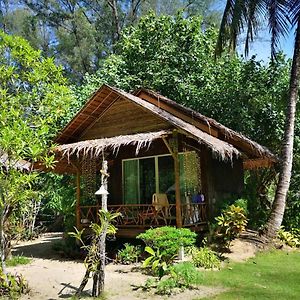 Hapla Beach Cottage Koh Kho Khao Island Exterior photo