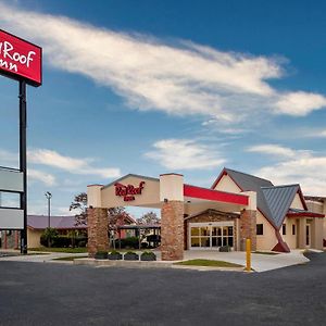 Red Roof Inn Лъмбъртън Exterior photo