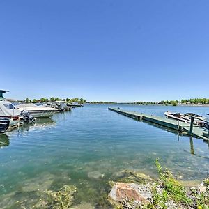 Home With Patio, 2 Blocks To St Lawrence River Клейтън Exterior photo