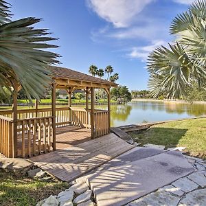 Waterfront Harlingen Home With Pool And Game Room! Exterior photo
