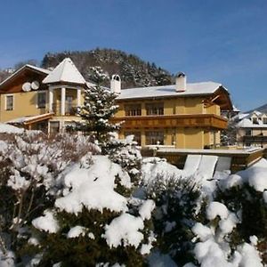 Penzion Stefanshof Hotel Кремница Exterior photo