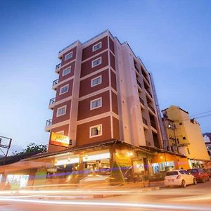 Mvc Patong House, Patong Beach Hotel Exterior photo