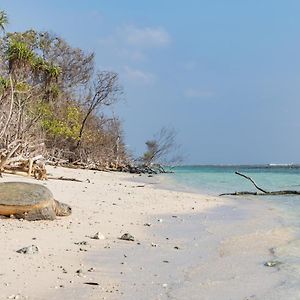 Soneva Jani Hotel Manadhoo Exterior photo