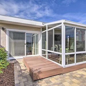 Ideally Located San Francisco Bay Home With Sunroom! Аламеда Exterior photo